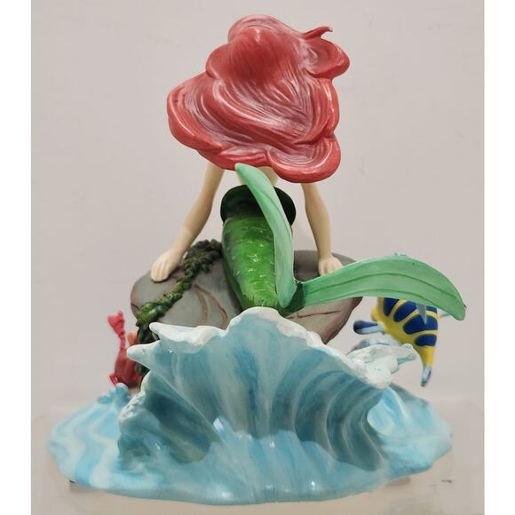 The Little Mermaid Disney Story Book Figurine Ariel Watched Him From A Distance - Picture 4 of 16